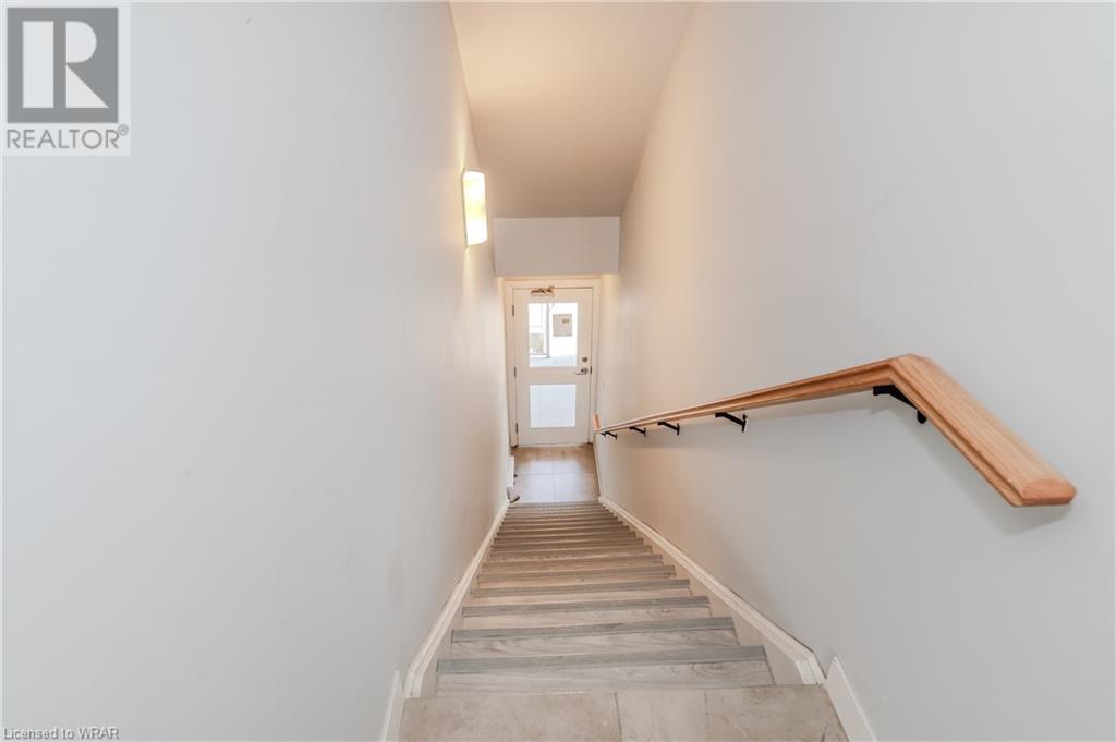 62 Balsam Street Unit# T210, Waterloo, Ontario  N2L 3H2 - Photo 3 - 40585305