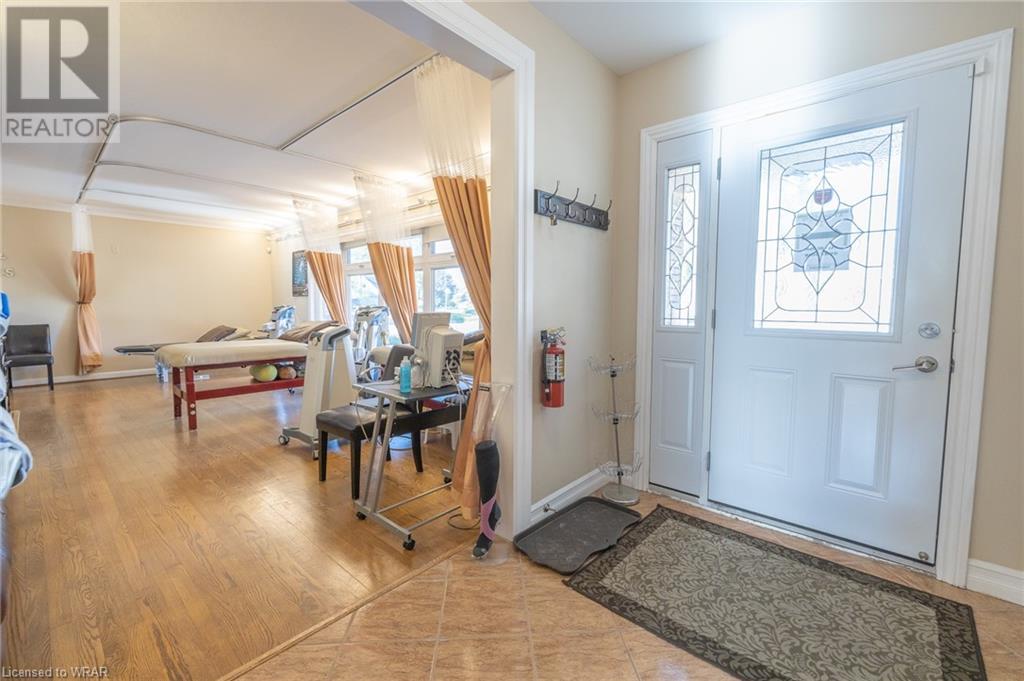 11 Belmont Avenue W, Kitchener, Ontario  N2M 1L2 - Photo 6 - 40598459