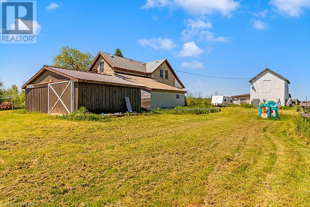 20 Elm Street, Wiarton, Ontario  N0H 2T0 - Photo 11 - 40603597