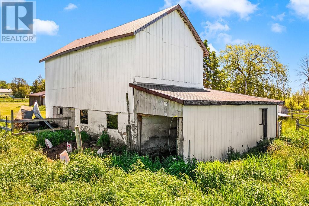 20 Elm Street, Wiarton, Ontario  N0H 2T0 - Photo 12 - 40603597