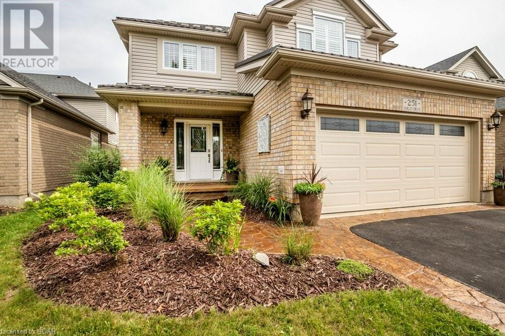 251 Farley Drive, Guelph, Ontario  N1L 1N2 - Photo 3 - 40623921