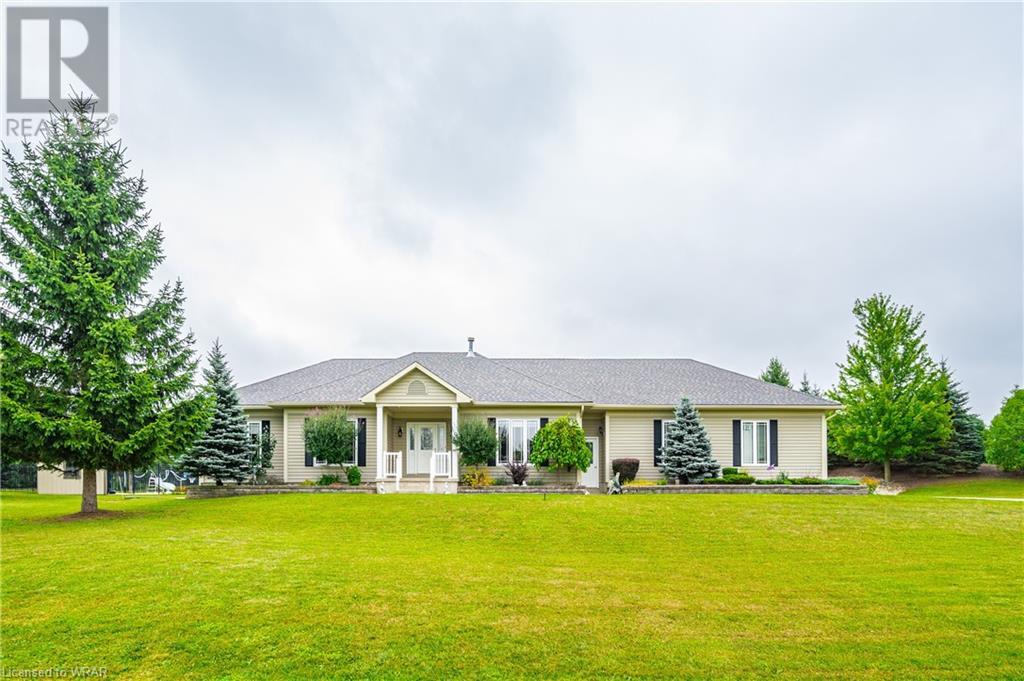 27 Highland Road, Clifford, Ontario  N0G 1M0 - Photo 1 - 40627919