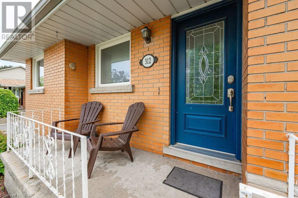 312 Stevenson Street N, Guelph, Ontario  N1E 5B6 - Photo 1 - 40633372