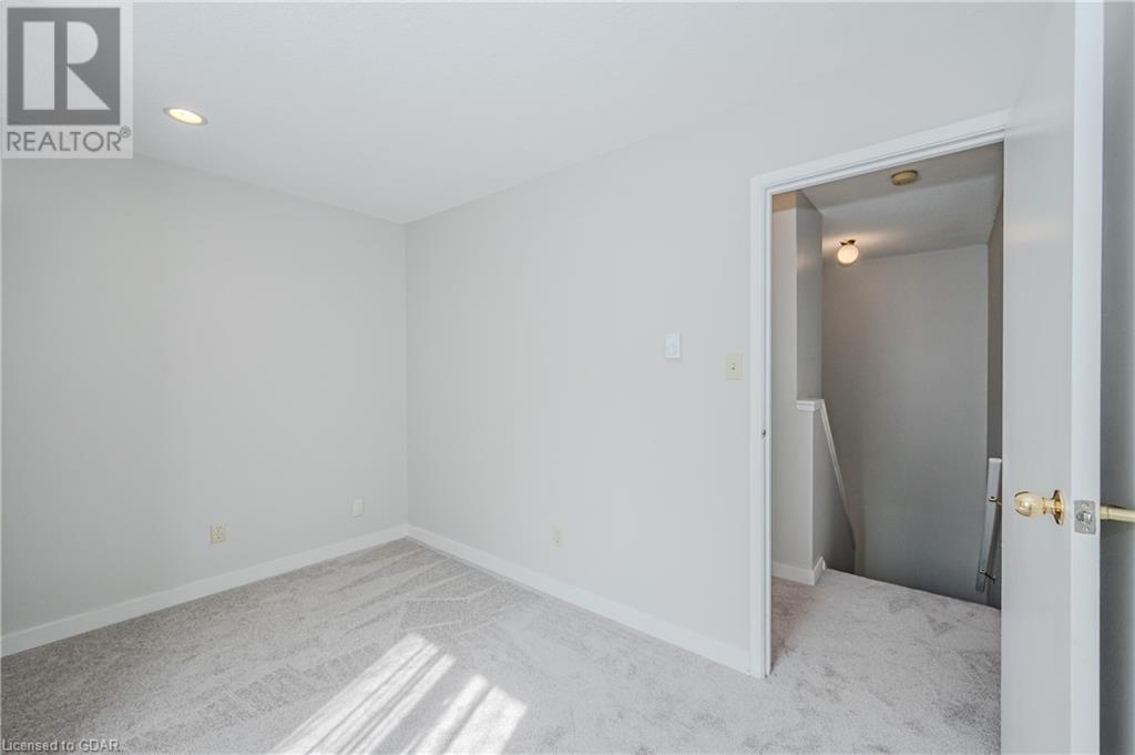 360 Scottsdale Drive Unit# 85, Guelph, Ontario  N1G 2Z8 - Photo 28 - 40633192