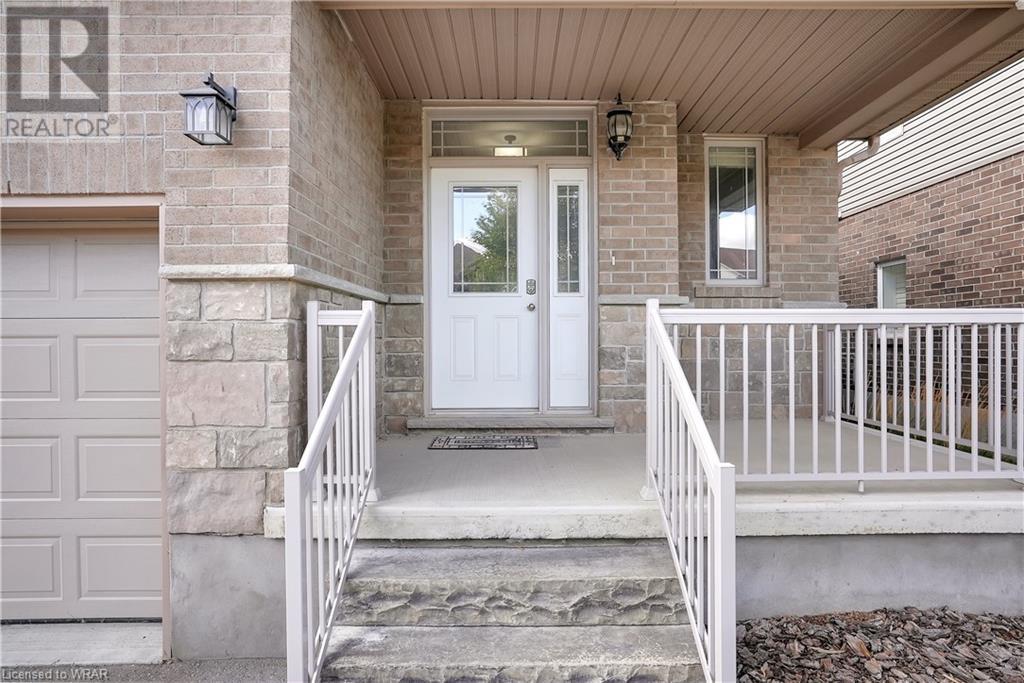 605 Sundew Drive, Waterloo, Ontario  N2V 0B9 - Photo 6 - 40636280