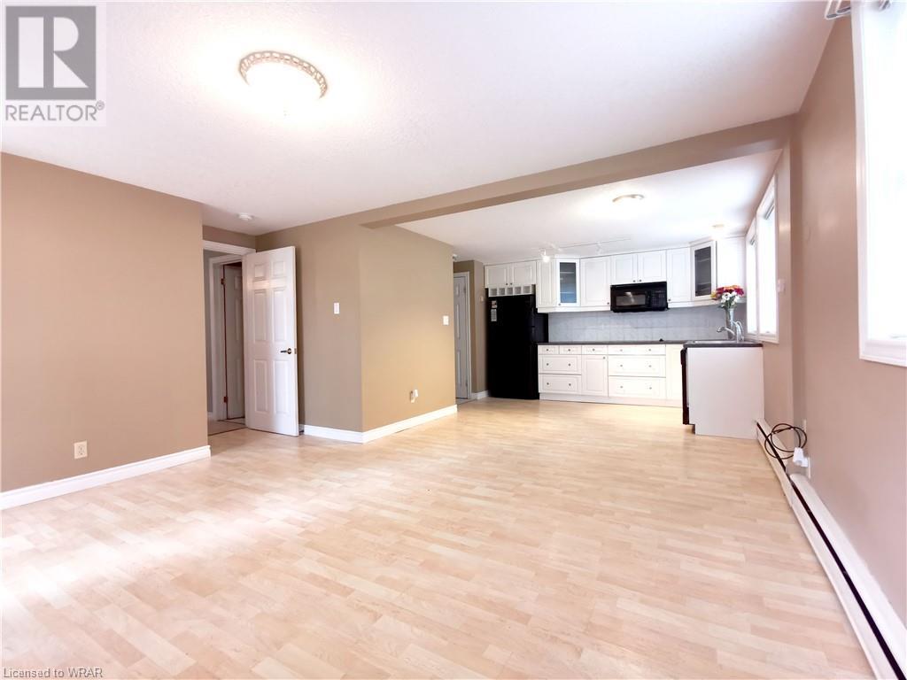 181 N Queen Street N, Kitchener, Ontario  N2H 2H8 - Photo 3 - 40636403