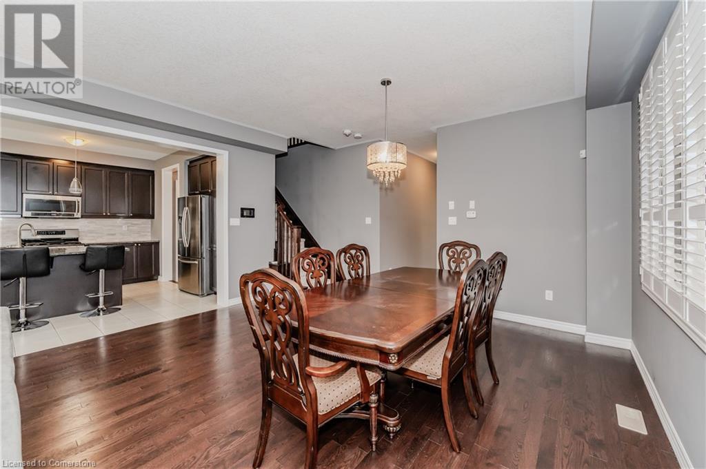 399 Grovehill Crescent, Kitchener, Ontario  N2R 0K9 - Photo 13 - 40639206