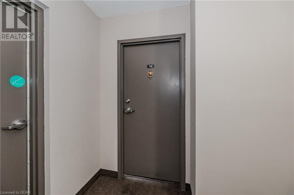 260 Sheldon Avenue N Unit# 706, Kitchener, Ontario  N2H 6P2 - Photo 2 - 40640781