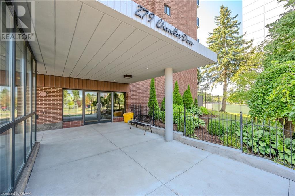 279 Chandler Drive Unit# 608, Kitchener, Ontario  N2E 1X6 - Photo 3 - 40639569