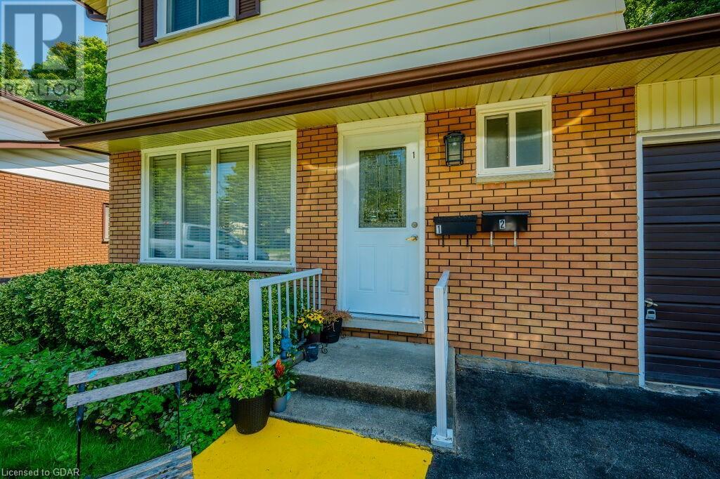 160 Arrowhead Crescent, Kitchener, Ontario  N2P 1B9 - Photo 7 - 40642204