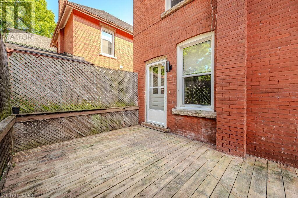 145 Arthur Street N, Guelph, Ontario  N1E 4V4 - Photo 12 - 40643307