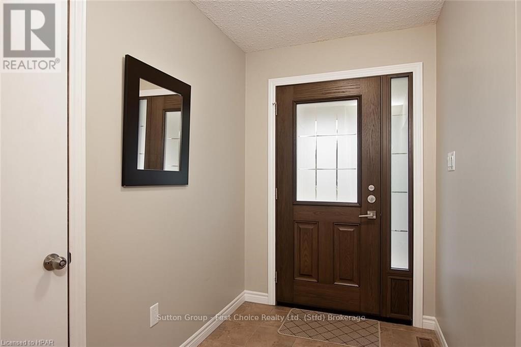 91 Norwood Court, Stratford, Ontario  N5A 7R8 - Photo 6 - X10780647