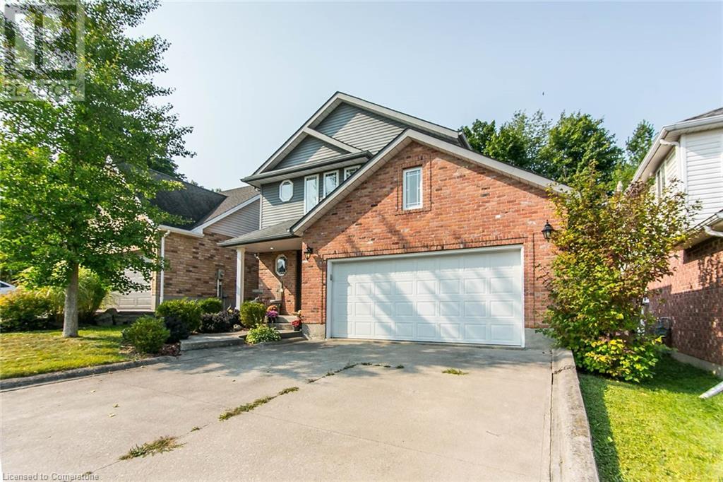 707 Beechwood Drive, Waterloo, Ontario  N2T 2M7 - Photo 3 - 40646225