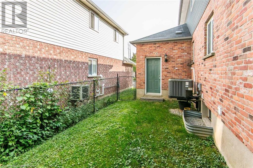 707 Beechwood Drive, Waterloo, Ontario  N2T 2M7 - Photo 43 - 40646225