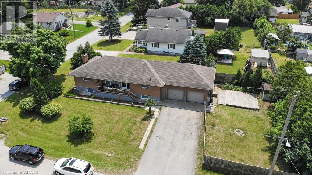 9 Duncan Street, Tillsonburg, Ontario  N4G 2N7 - Photo 3 - 40650869