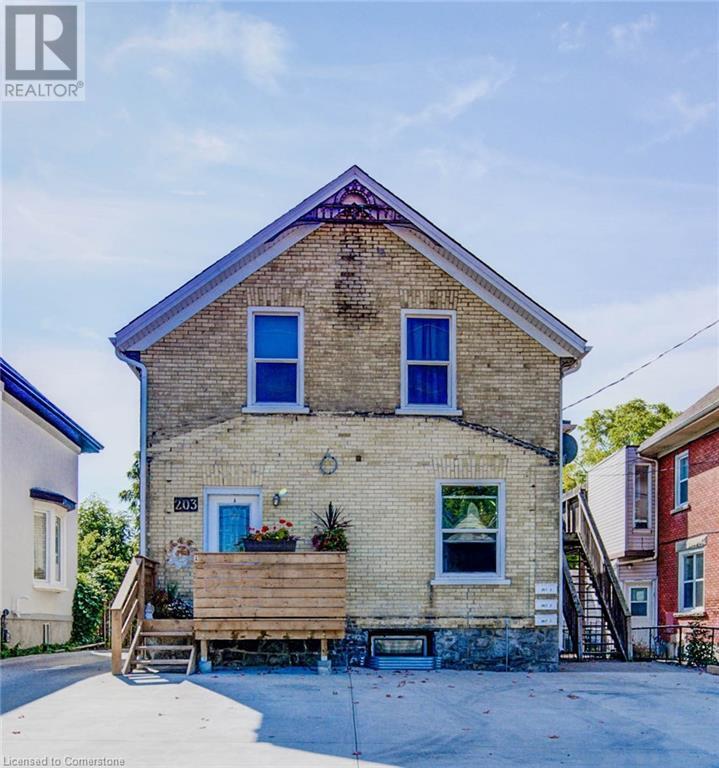 203 Breithaupt Street, Kitchener, Ontario  N2H 5H3 - Photo 1 - 40651369