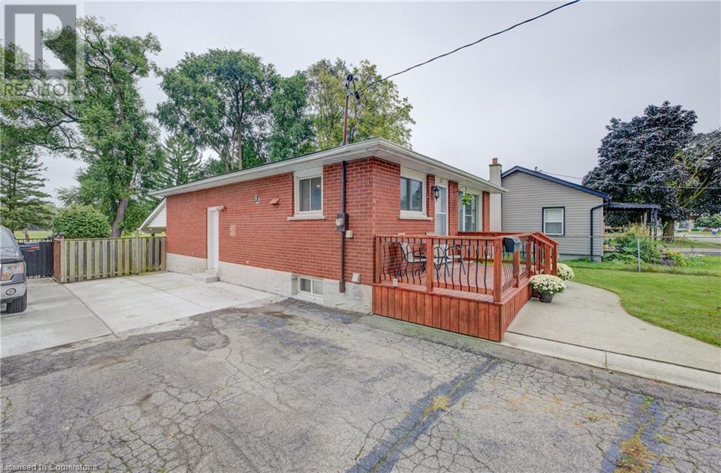 52 Elmwood Avenue, Cambridge, Ontario  N1R 4Y2 - Photo 47 - 40651700