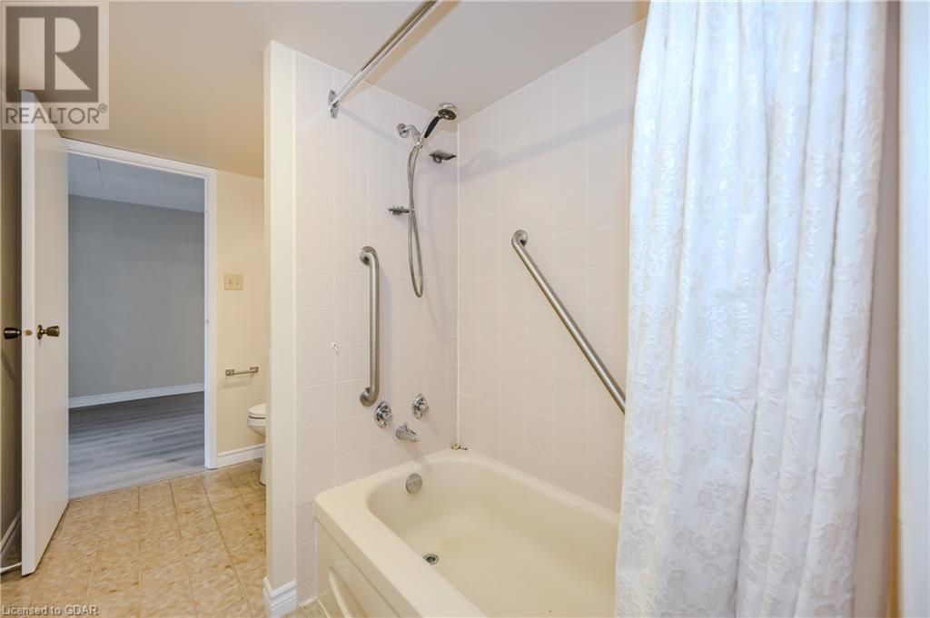 22 Marilyn Drive Unit# 608, Guelph, Ontario  N1H 7T1 - Photo 21 - 40656781