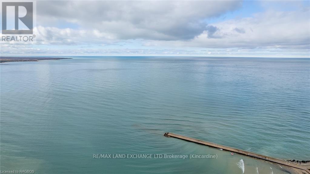 332 Mill Street, Saugeen Shores, Ontario  N0H 2C0 - Photo 14 - X10846353