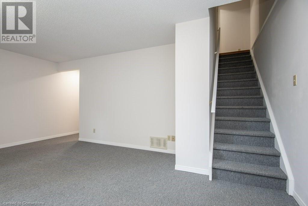 250 Keats Way Unit# 22, Waterloo, Ontario  N2L 6J5 - Photo 28 - 40660397