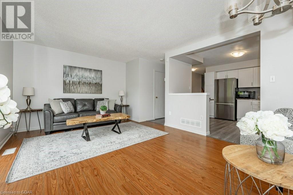 124 Gosling Gardens Unit# 52, Guelph, Ontario  N1G 5K6 - Photo 6 - 40660292