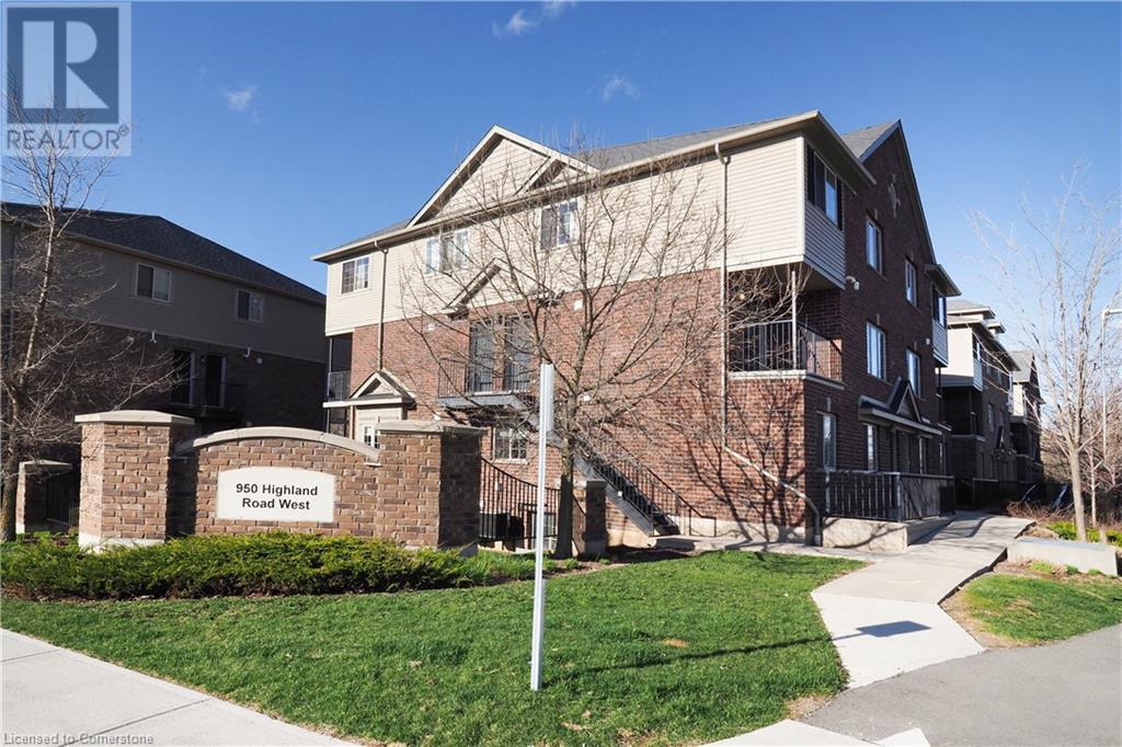 950 Highland Road W Unit# 15, Kitchener, Ontario  N2N 0A5 - Photo 1 - 40665226