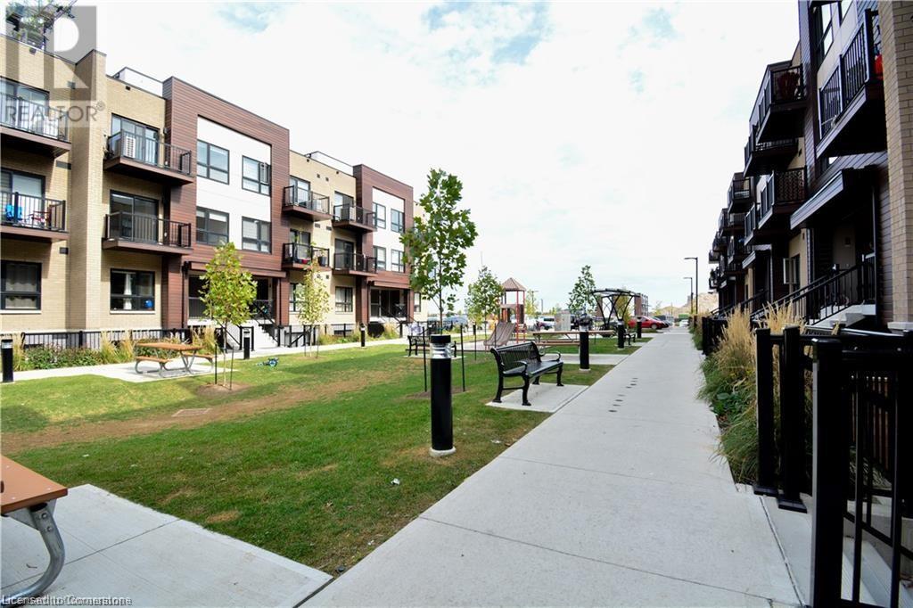 10 Palace Street Unit# D1, Kitchener, Ontario  N2E 0J3 - Photo 3 - 40670752