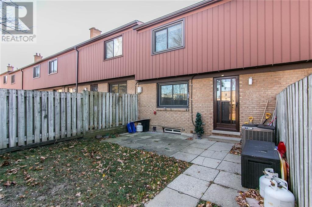 130 Kingswood Drive Unit# 33, Kitchener, Ontario  N2E 1S9 - Photo 37 - 40676971