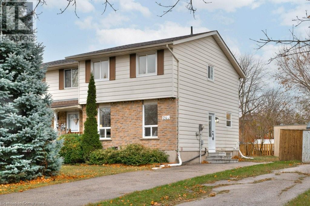 24 B Karen Walk, Waterloo, Ontario  N2L 5X2 - Photo 2 - 40677420