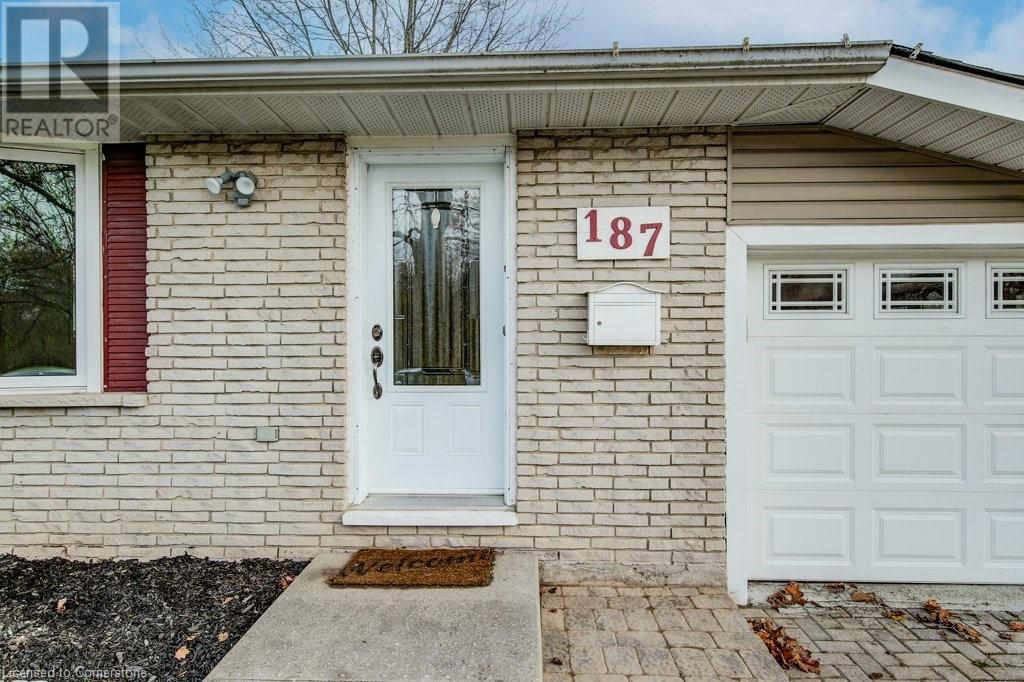 187 Christopher Drive, Cambridge, Ontario  N1R 4S5 - Photo 3 - 40677439