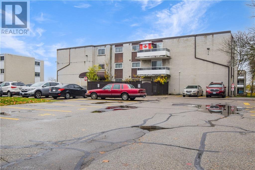 71 Vanier Drive Unit# 309, Kitchener, Ontario  N2C 1J4 - Photo 11 - 40677436