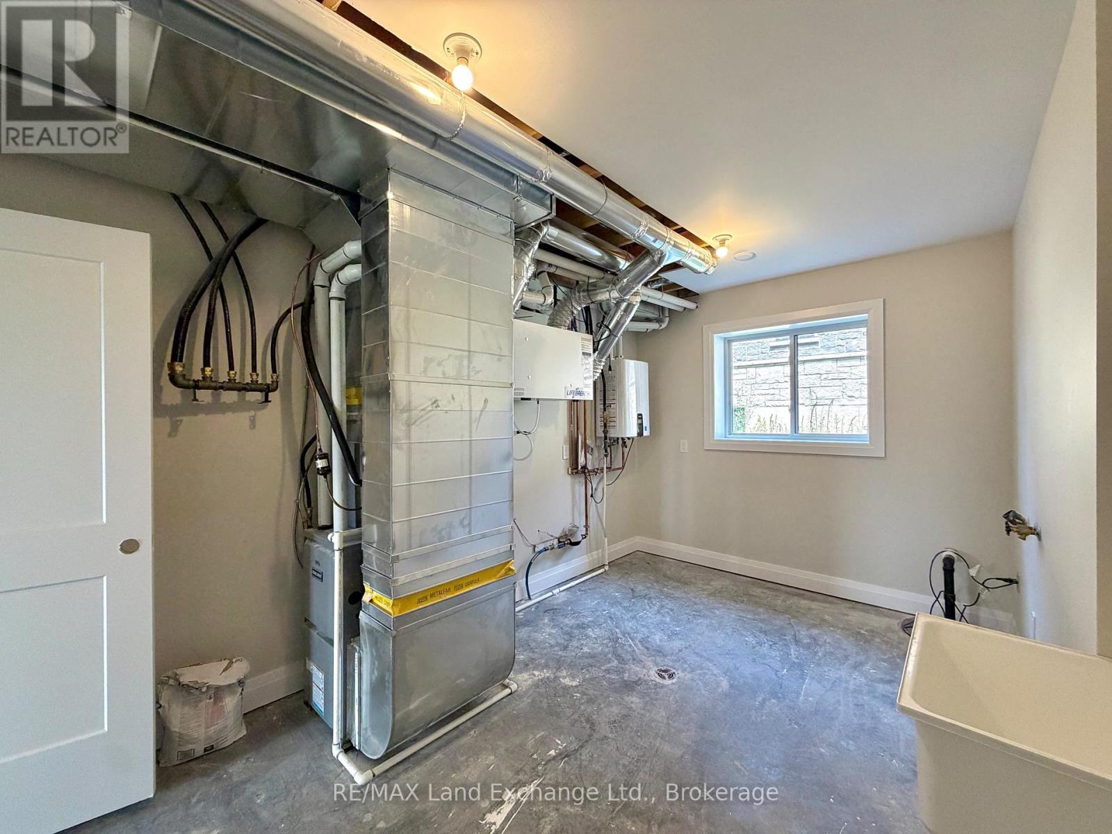 282 Ridge Street, Saugeen Shores, Ontario  N0H 2C3 - Photo 18 - X11822711