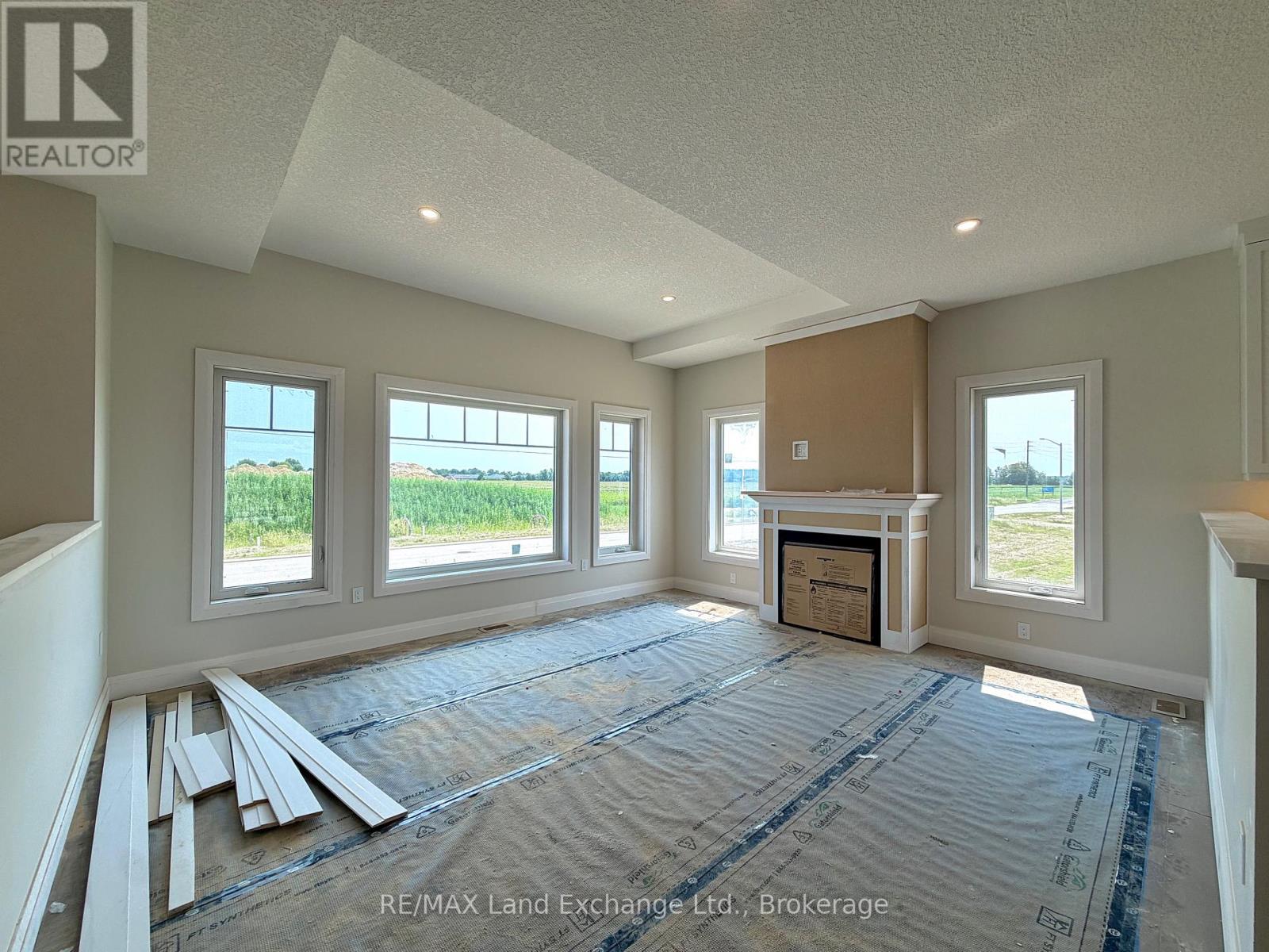 282 Ridge Street, Saugeen Shores, Ontario  N0H 2C3 - Photo 4 - X11822711