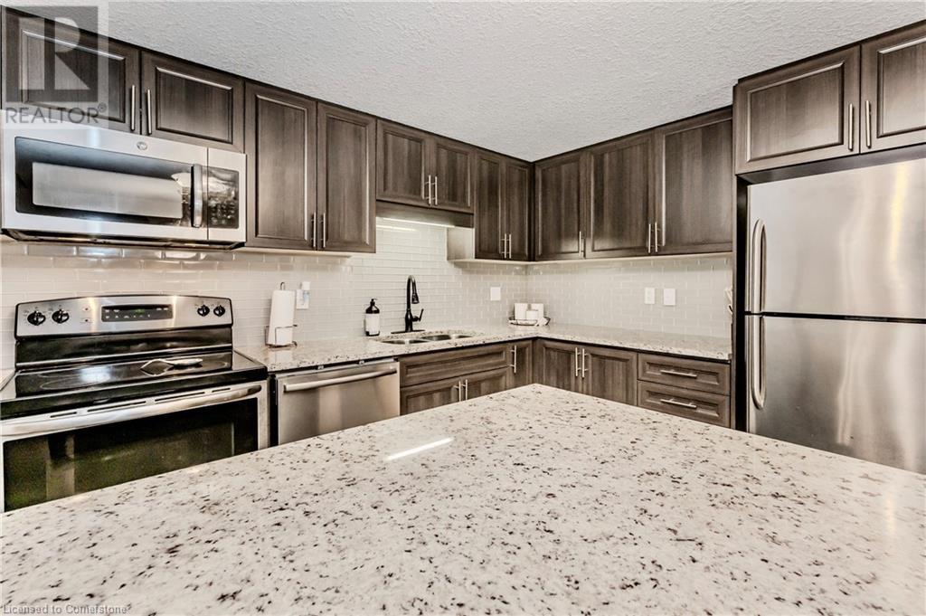 20 Sienna Street Unit# D, Kitchener, Ontario  N2R 0H6 - Photo 6 - 40679516