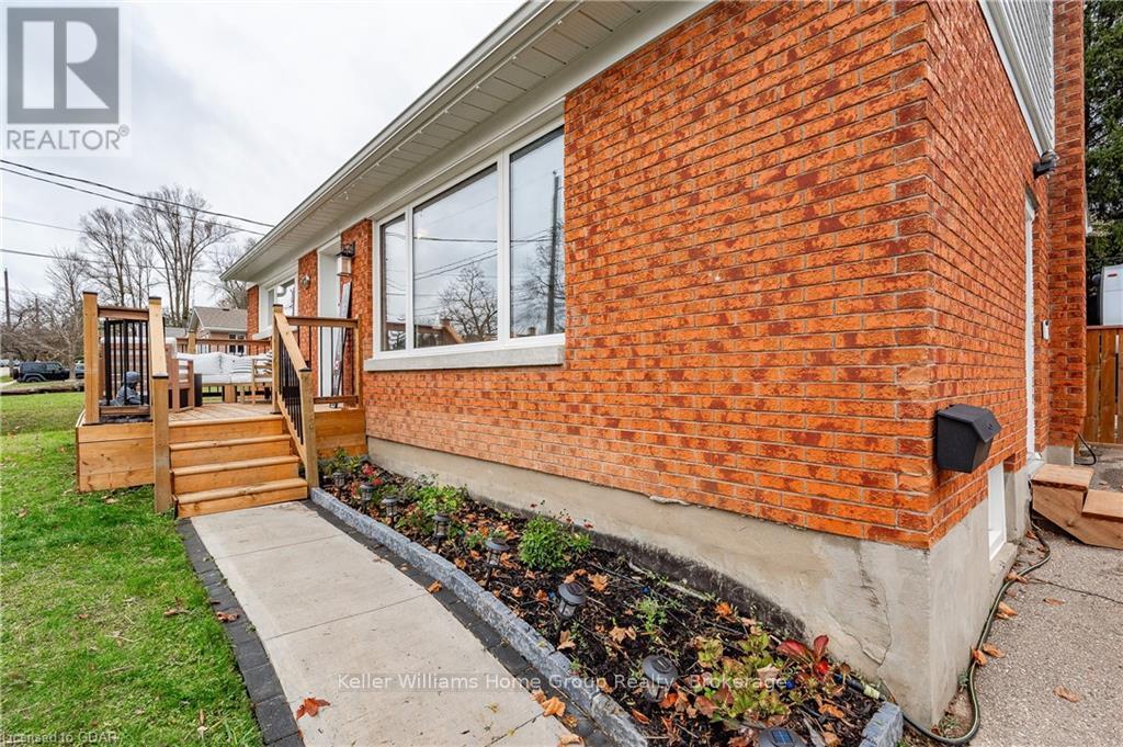 23 Dumbarton Street, Guelph (Waverley), Ontario  N1E 3T4 - Photo 6 - X11822814