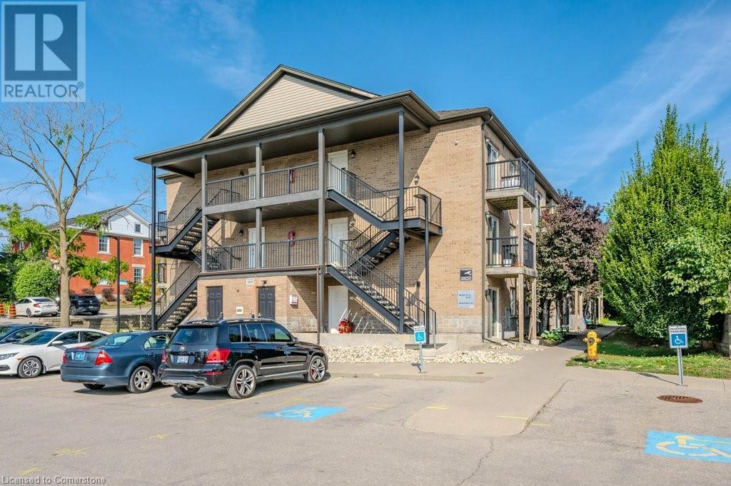 185 Windale Crescent Unit# 6c, Kitchener, Ontario  N2E 0G3 - Photo 1 - 40681254