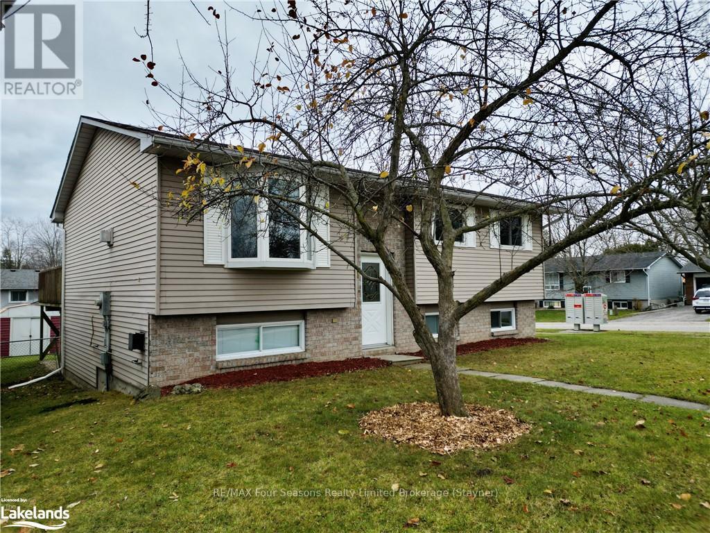 14 Korlea Crescent, Orillia, Ontario  L3V 7K3 - Photo 2 - S11823096