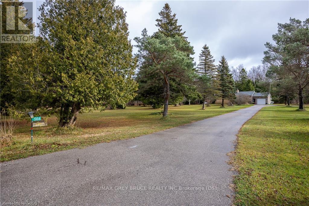 564 Municipal Road, South Bruce Peninsula, Ontario  N0H 2G0 - Photo 1 - X11823154