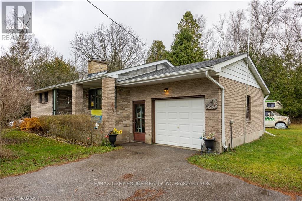 564 Municipal Road, South Bruce Peninsula, Ontario  N0H 2G0 - Photo 2 - X11823154