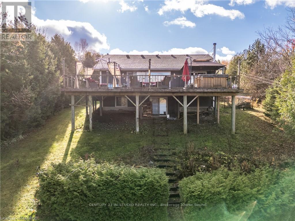 474839 Townsend Lake Road, West Grey, Ontario  N0C 1H0 - Photo 11 - X11880045