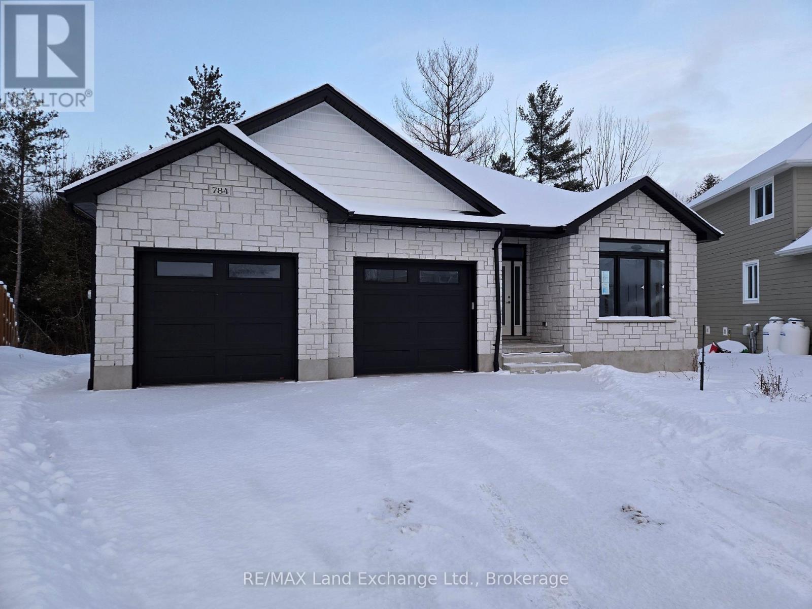 784 Campbell Avenue, Kincardine, Ontario  N2Z 1W1 - Photo 13 - X10845637