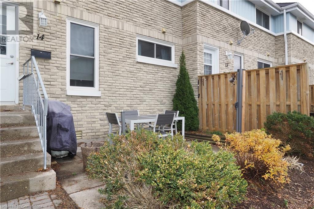 35 Breckenridge Drive Unit# 14, Kitchener, Ontario  N2B 3H5 - Photo 3 - 40682631