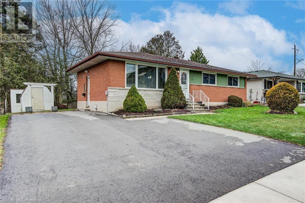 12 Greenwood Drive, New Hamburg, Ontario  N3A 1L2 - Photo 3 - 40684438