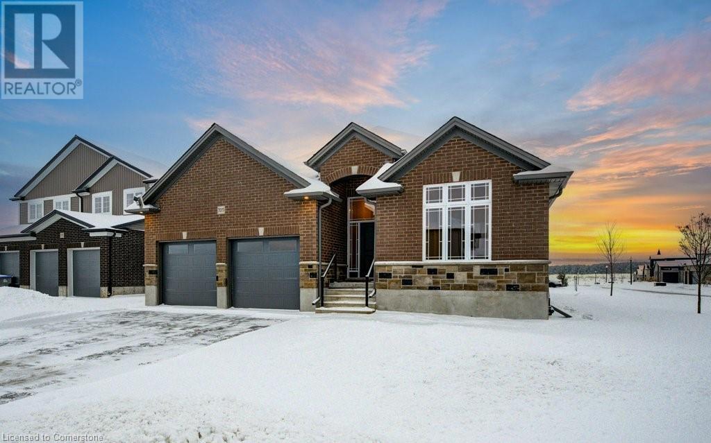 705 Hollinger Drive S, Listowel, Ontario  N4W 3V2 - Photo 3 - 40685898