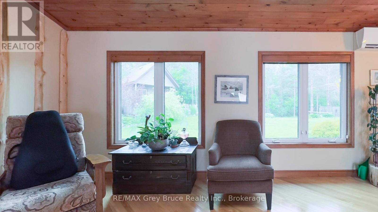 236 Bruce Street, South Bruce Peninsula, Ontario  N0H 2T0 - Photo 13 - X12224444
