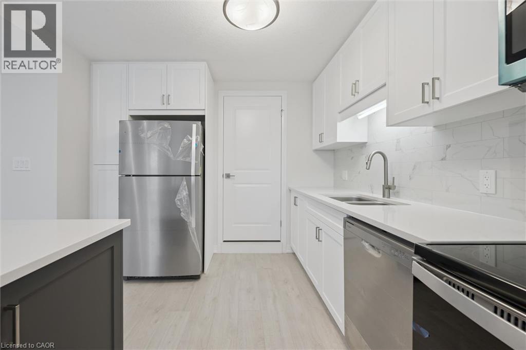 525 Erinbrook Drive Unit# B039, Kitchener, Ontario  N2E 0L4 - Photo 21 - 40763835