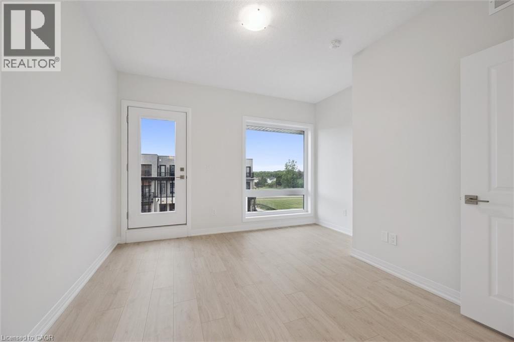 525 Erinbrook Drive Unit# B039, Kitchener, Ontario  N2E 0L4 - Photo 39 - 40763835
