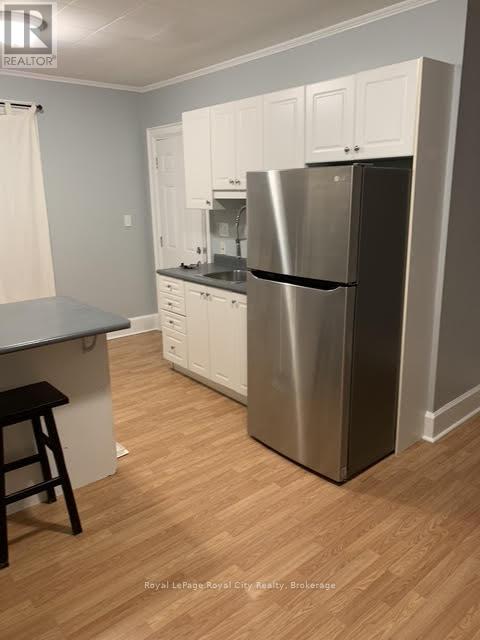 81 Edinburgh Road N, Guelph, Ontario  N1H 5R2 - Photo 8 - X12377409