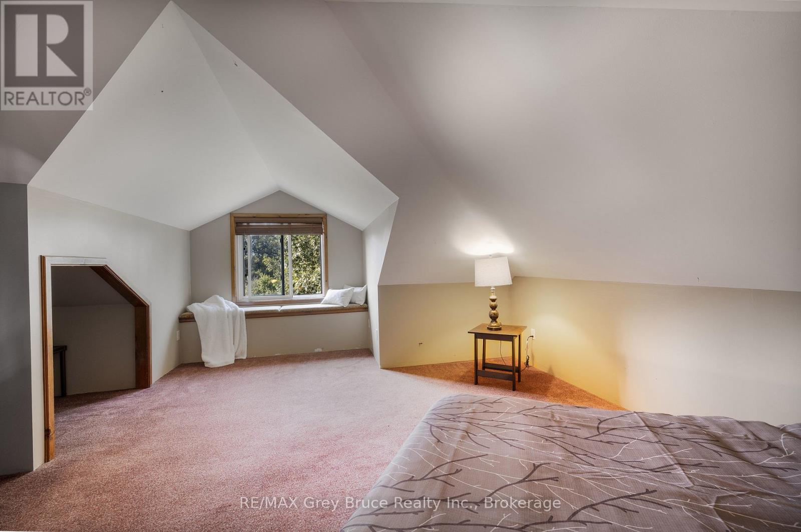 7011 Highway 6, Northern Bruce Peninsula, Ontario  N0H 2R0 - Photo 24 - X12413523