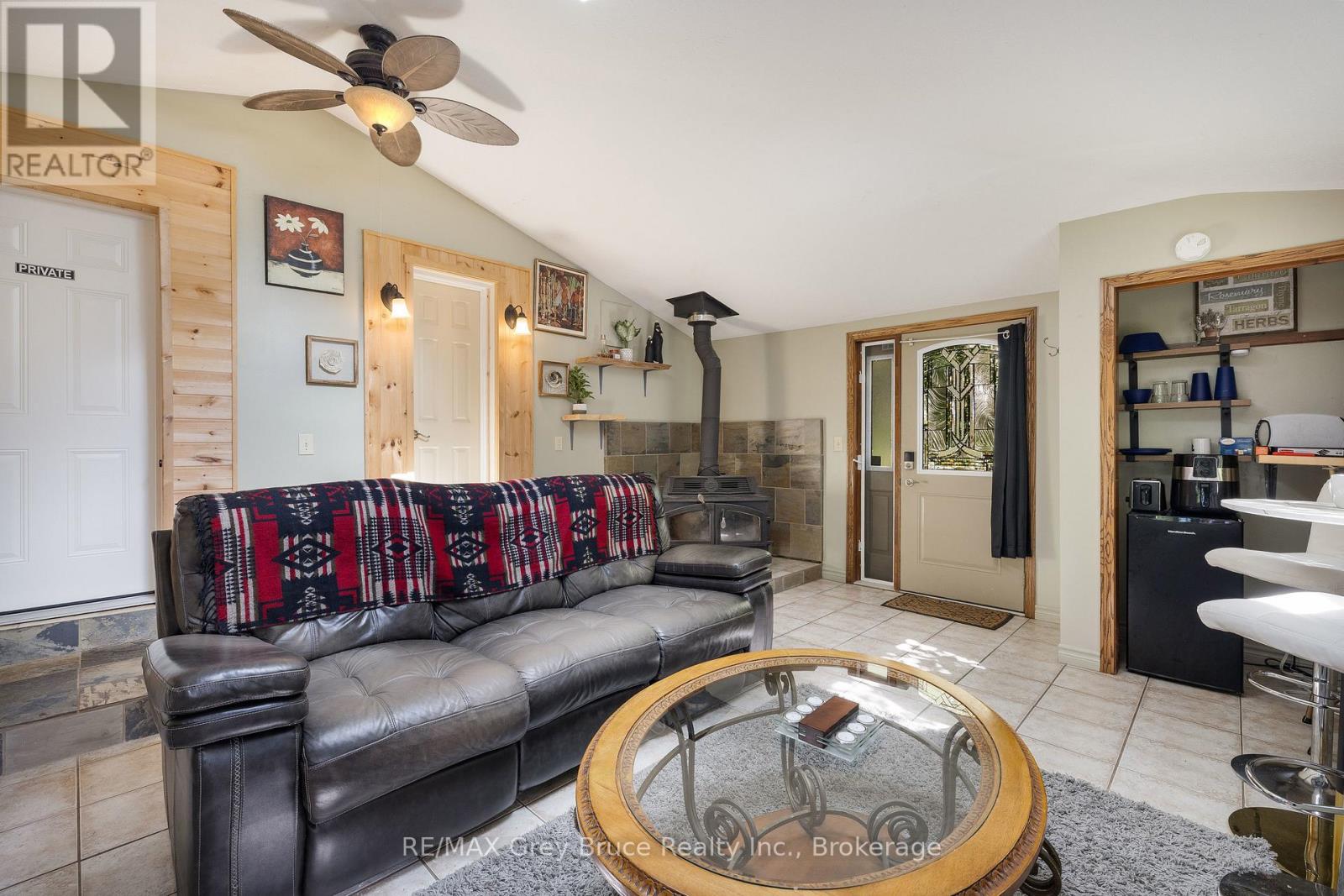 7011 Highway 6, Northern Bruce Peninsula, Ontario  N0H 2R0 - Photo 26 - X12413523